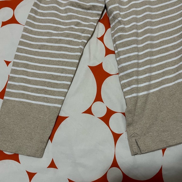 UNIQLO Striped Long Sleeve Sweatshirt - Picture 2 of 5